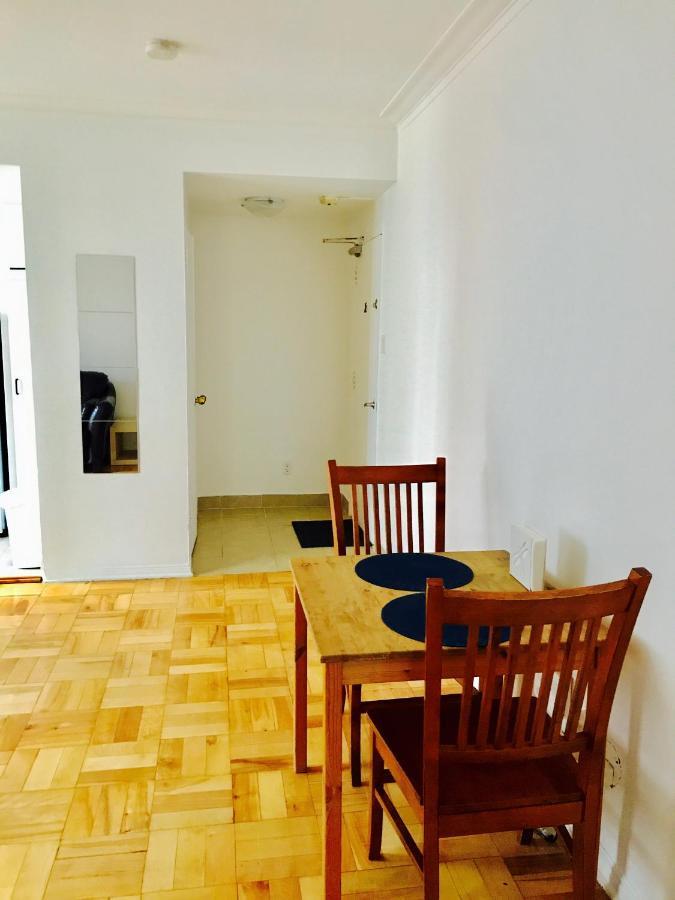 Apartamento Stylish Apartment: Comfortable In The Golden Square Mile
